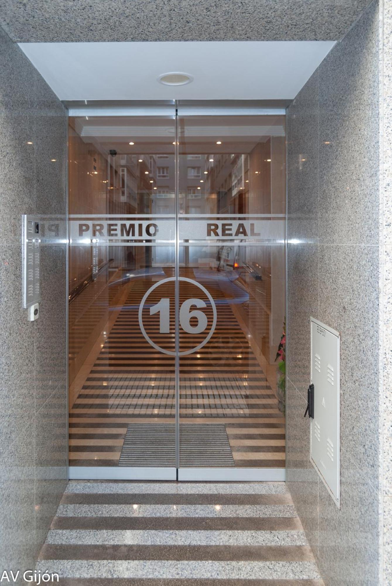 Av Premio Real 16 Apartment กิฮอน ภายนอก รูปภาพ