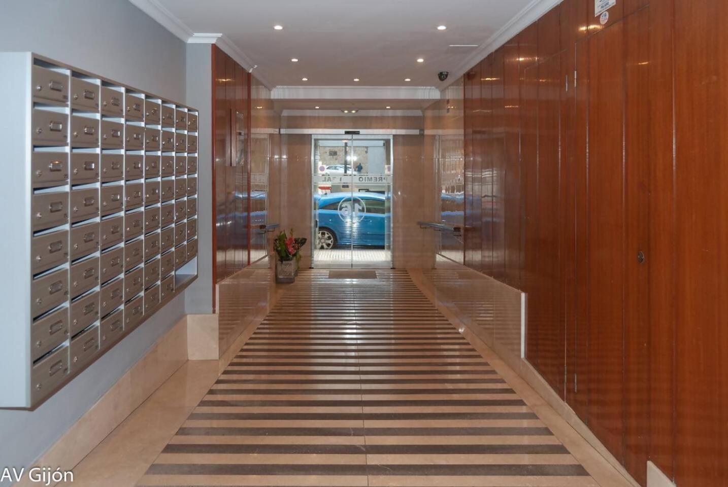 Av Premio Real 16 Apartment กิฮอน ภายนอก รูปภาพ