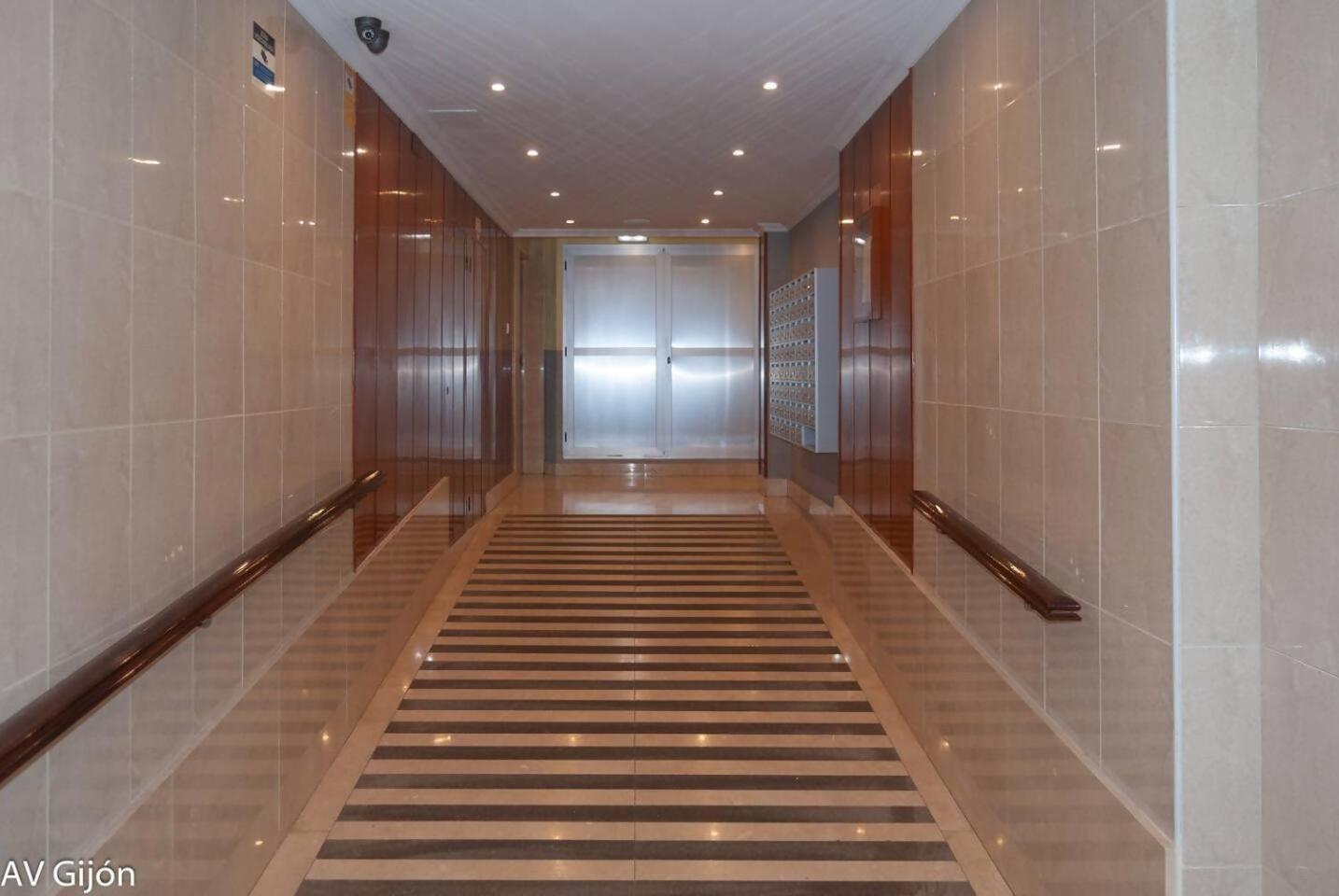 Av Premio Real 16 Apartment กิฮอน ภายนอก รูปภาพ