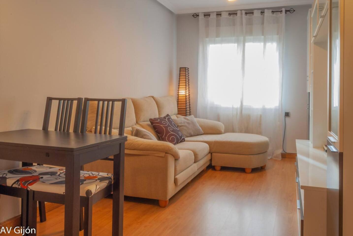 Av Premio Real 16 Apartment กิฮอน ภายนอก รูปภาพ